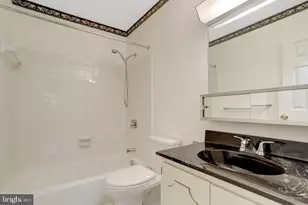 7077 Leestone St, Springfield, VA 22151 - Photo 30