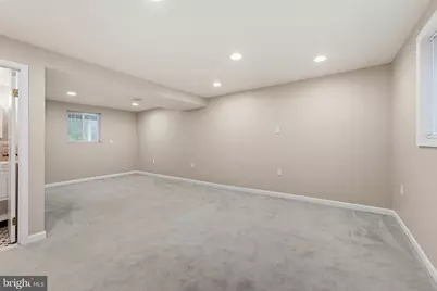 5906 Oak Leather Drive, Burke, VA 22015 - Photo 22