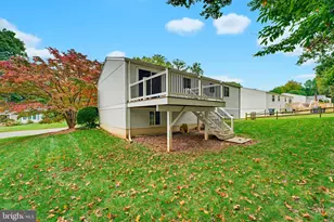 5906 Oak Leather Dr, Burke, VA 22015 - Photo 36