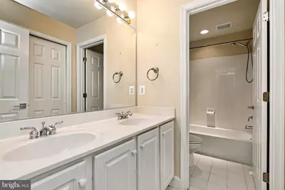 10013 Blake Lane, Oakton, VA 22124 - Photo 34