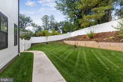 7208 Michael Place, Falls Church, VA 22046 - Photo 110
