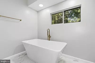 11911 Moss Point Lane, Reston, VA 20194 - Photo 28