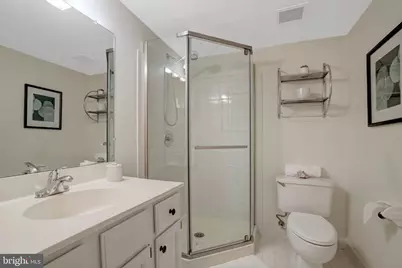 3109 Patrick Henry Drive #627, Falls Church, VA 22044 - Photo 20