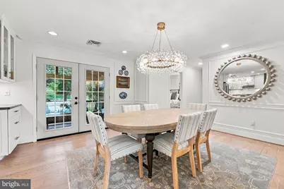 403 John Marshall Drive NE, Vienna, VA 22180 - Photo 20