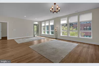 1761 Old Meadow Road #221, McLean, VA 22102 - Photo 4