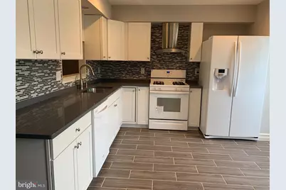 5936 Baron Kent Lane, Centreville, VA 20120 - Photo 8