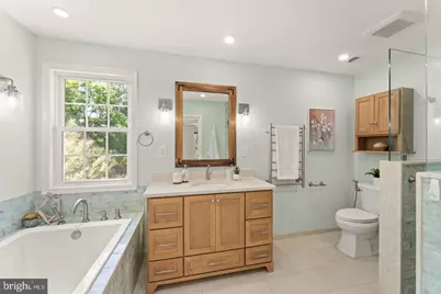 9719 Cinnamon Creek Drive, Vienna, VA 22182 - Photo 32