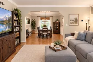 6321 Youngs Branch Dr, Fairfax Station, VA 22039 - Photo 2