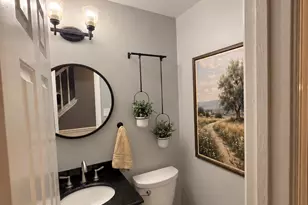 6321 Youngs Branch Dr, Fairfax Station, VA 22039 - Photo 28