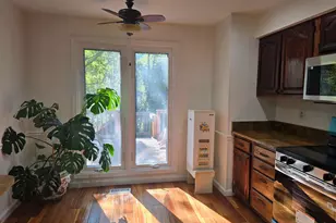 9679 Mason Bluff Ct, Burke, VA 22015 - Photo 16