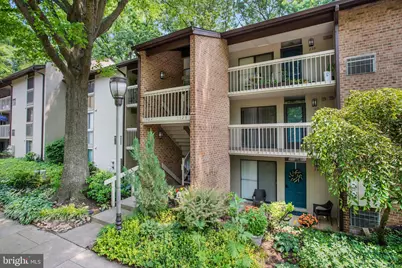 1526 Moorings Drive #12B, Reston, VA 20190 - Photo 2