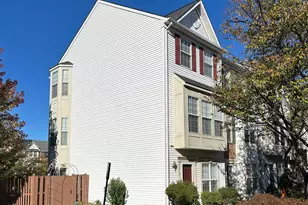 2444 Corn Crib Ct, Herndon, VA 20171 - Photo 1