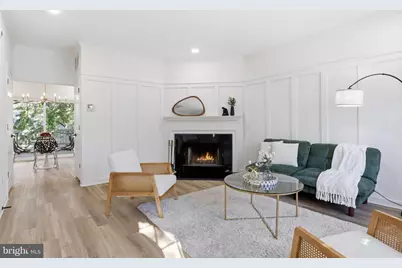 13562 Highland Mews Court, Herndon, VA 20171 - Photo 2