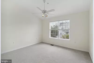 13040 Cabin Creek Road, Herndon, VA 20171 - Photo 10
