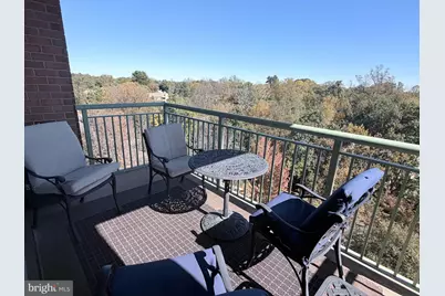 11776 Stratford House Place #706, Reston, VA 20190 - Photo 8