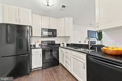 6614 Jupiter Hills Circle #E, Alexandria, VA 22312 - Photo 6