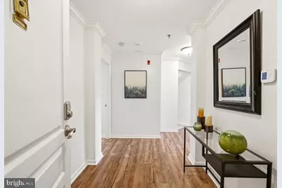 5563 Seminary Road #412, Falls Church, VA 22041 - Photo 2