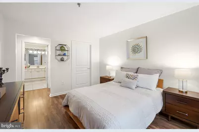 5563 Seminary Road #412, Falls Church, VA 22041 - Photo 18