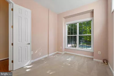 2469 Cypress Green Lane, Herndon, VA 20171 - Photo 8