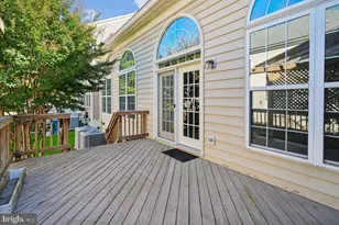 2469 Cypress Green Ln, Herndon, VA 20171 - Photo 56