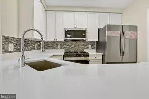 2492 Quick St, Herndon, VA 20171 - Photo 18