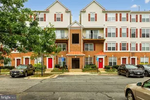 2492 Quick St, Herndon, VA 20171 - Photo 38