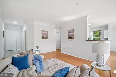 3021 Nicosh Circle #1401, Falls Church, VA 22042 - Photo 6