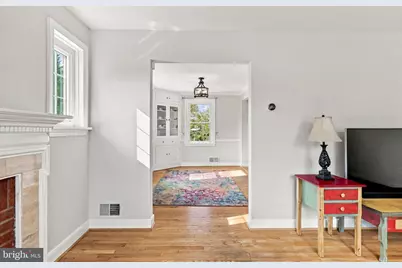 2854 Stuart Drive, Falls Church, VA 22042 - Photo 12