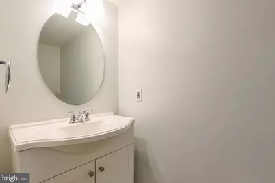 2418 Cloudcroft Square, Reston, VA 20191 - Photo 18