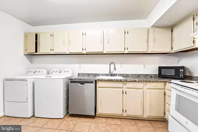 3103 Buccaneer Court #102, Fairfax, VA 22031 - Photo 8