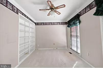 8514 Heron Pond Lane, Fairfax Station, VA 22039 - Photo 10