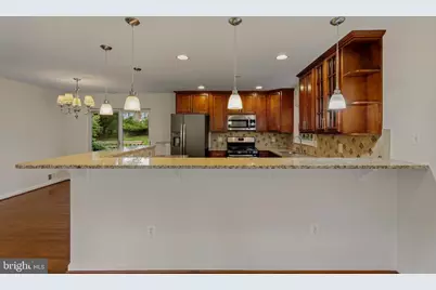 511 Walker Street SW, Vienna, VA 22180 - Photo 10
