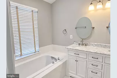 4714 Caronia Way, Fairfax, VA 22030 - Photo 26