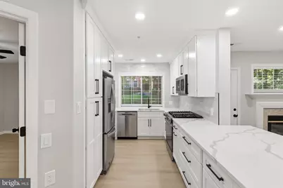 12461 Hayes Court #104, Fairfax, VA 22033 - Photo 18
