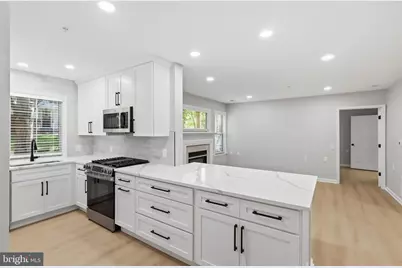 12461 Hayes Court #104, Fairfax, VA 22033 - Photo 22