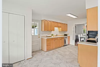 1607 Mary Ellen Court, McLean, VA 22101 - Photo 18