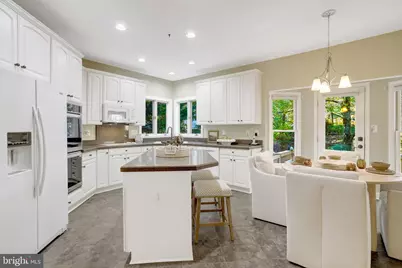 6422 Caleb Court, Alexandria, VA 22315 - Photo 12