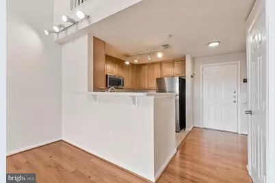 9480 Virginia Center Boulevard #412, Vienna, VA 22181 - Photo 12
