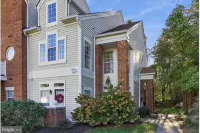 6842 Brindle Heath Way #222, Alexandria, VA 22315 - Photo 1