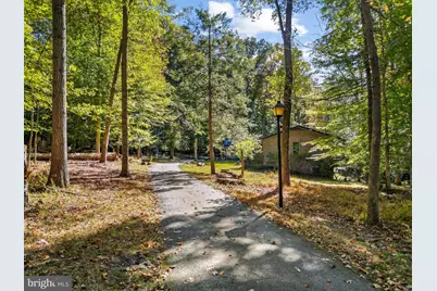 9509 Watts Road, Great Falls, VA 22066 - Photo 36