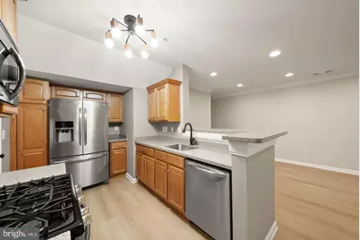 4510 Superior Square, Fairfax, VA 22033 - Photo 12