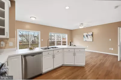 13118 Forest Mist Lane, Fairfax, VA 22033 - Photo 12