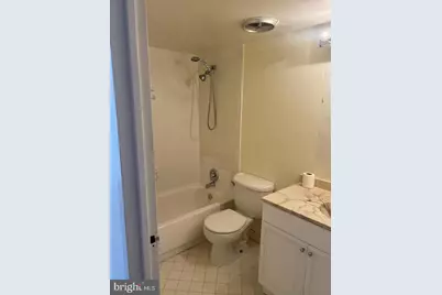 11232 Chestnut Grove Square #135, Reston, VA 20190 - Photo 32