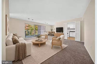 2622 Wagon Drive #320, Alexandria, VA 22303 - Photo 2