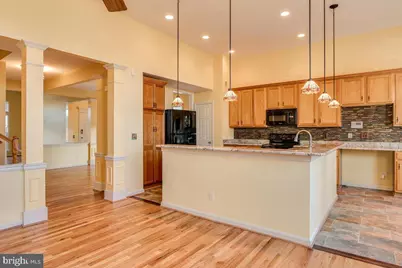 2482 Leyland Ridge Road, Herndon, VA 20171 - Photo 8