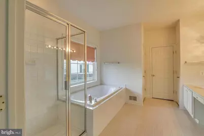 2482 Leyland Ridge Road, Herndon, VA 20171 - Photo 14