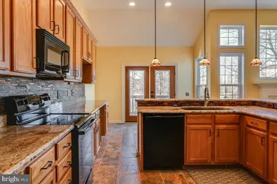 2482 Leyland Ridge Road, Herndon, VA 20171 - Photo 6