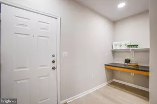 13359 Connor Dr, Centreville, VA 20120 - Photo 4