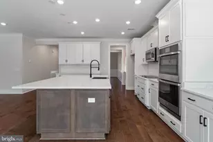 3708 Rocketts Rdg Dr, Sandy Hook, VA 23153 - Photo 8