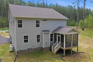3911 Jett Ct, Gum Spring, VA 23065 - Photo 40